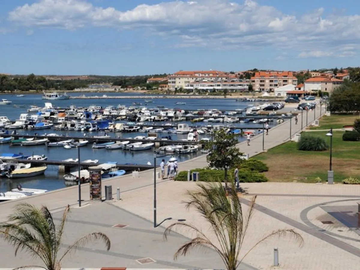 Apartment Amadeus Medulin 0*,  Croatia